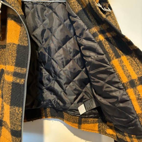 Plaid faux Sherpa bomber jacket - Picture 10 of 16
